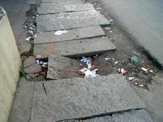 BangaloreBrokenSidewalk1.jpg