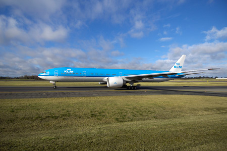 KLM777.jpg