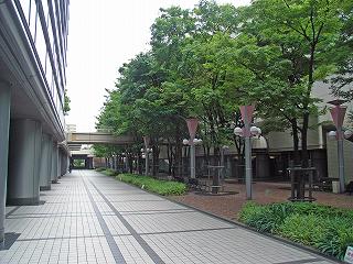 OsakaBusinessPark1.jpg