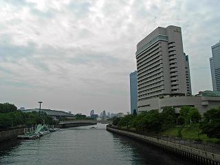 OsakaWaterBusStation2.jpg