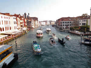 VeneziaShips.jpg